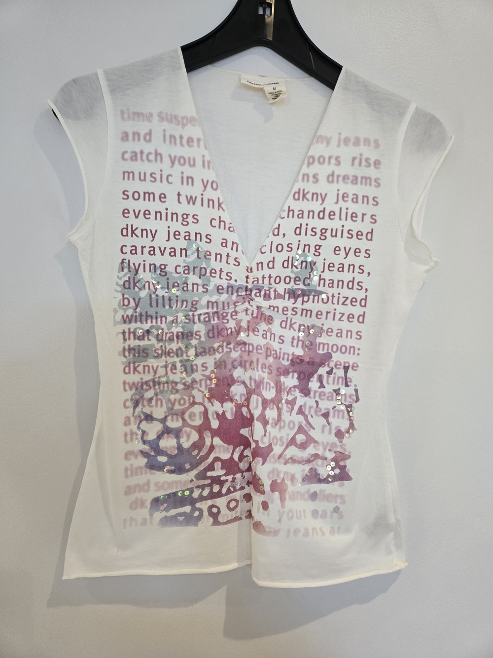 DKNY White V-Neck Sleeveless Graphic Camisole with Pink Print